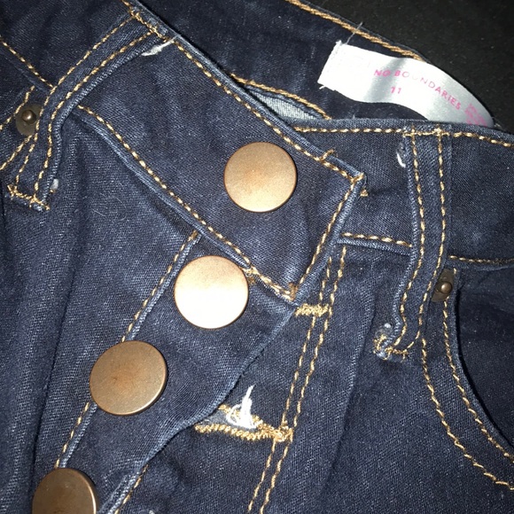 Jeans - Picture 3 of 3